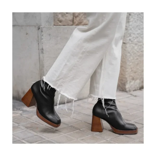 Ángel Alarcón Managua - Elastic Sock-Type Boots With High Geometric Heels Online