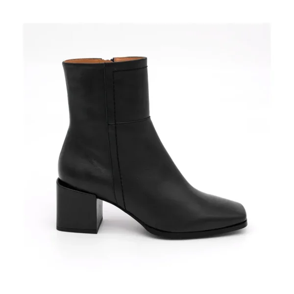 Ángel Alarcón Twain - Comfortable Leather Medium Heel Ankle Boots With Stitching Discount