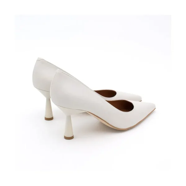 Ángel Alarcón Vega - Lether Stiletto With A Round Conical Heel Design Fashion